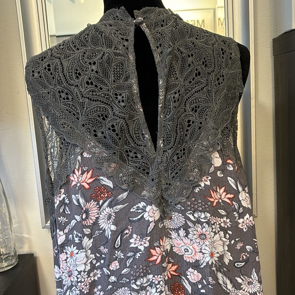 Torrid top - Picture 8 of 8